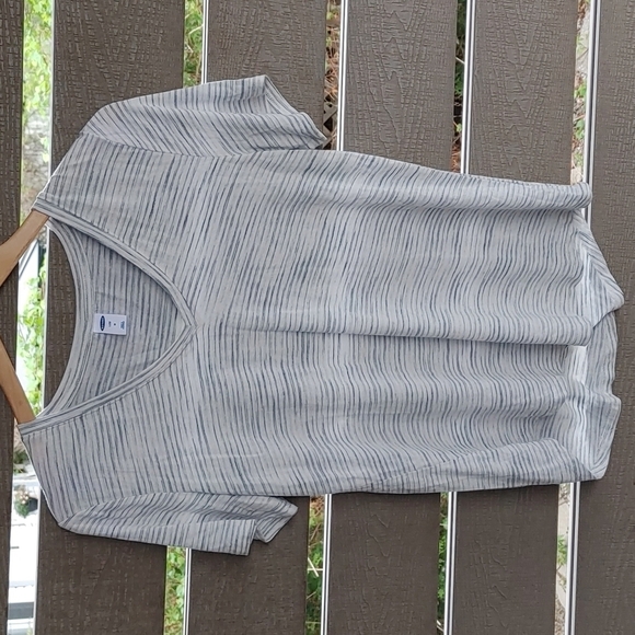 Set of‎ 2 Old Navy tee-shirt Size Medium - Picture 5 of 10